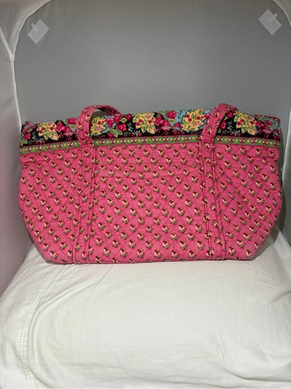 Vera Bradley Paddy tote in Pink Pansey - Picture 1 of 7